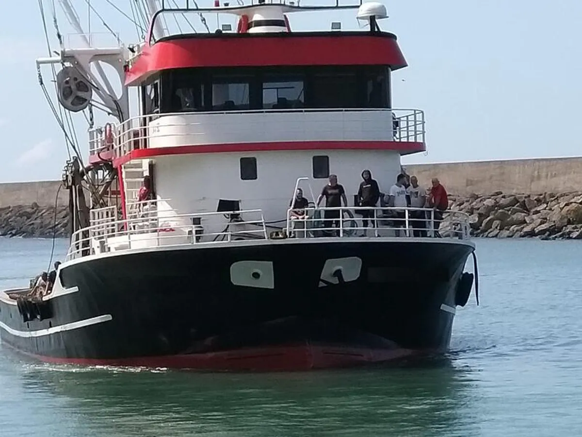 Fishing vessel for sale