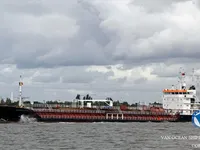 Oil/Chemical tanker for sale