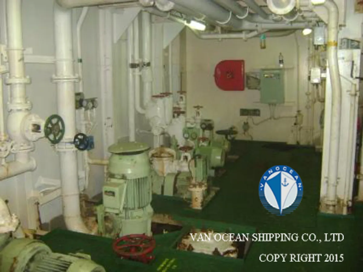 Oil/Chemical tanker for sale
