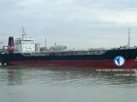 Oil/Chemical tanker for sale