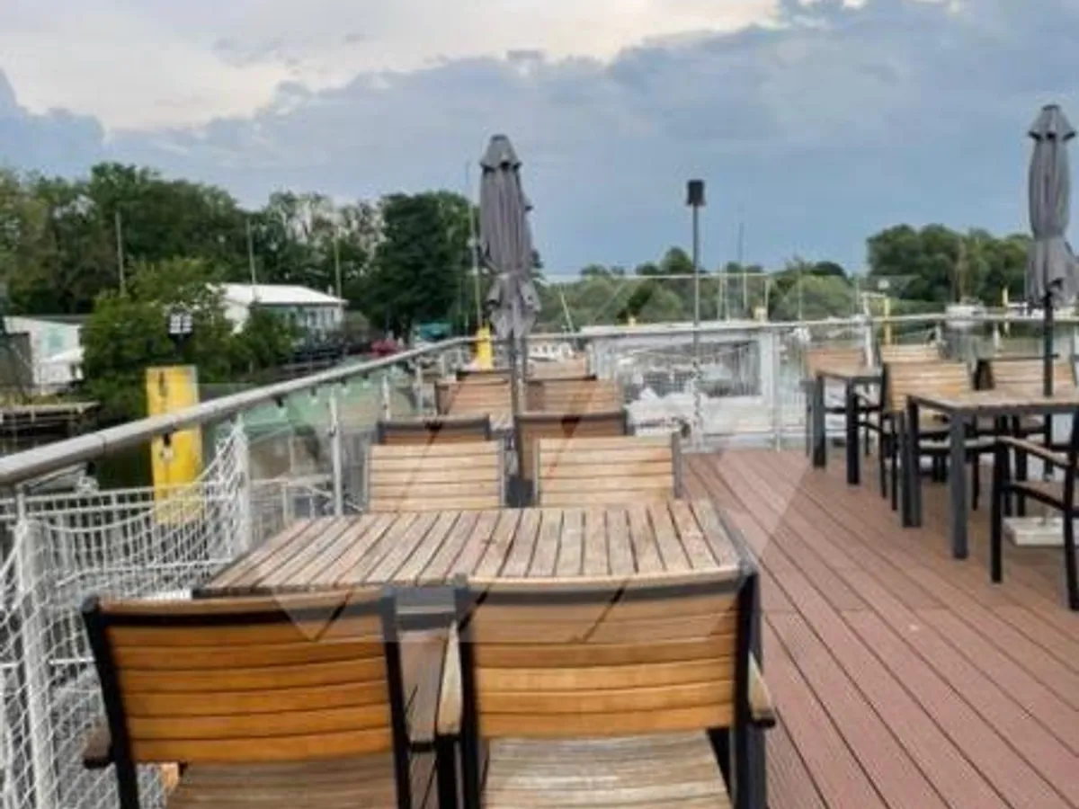 Restaurant vessel for sale