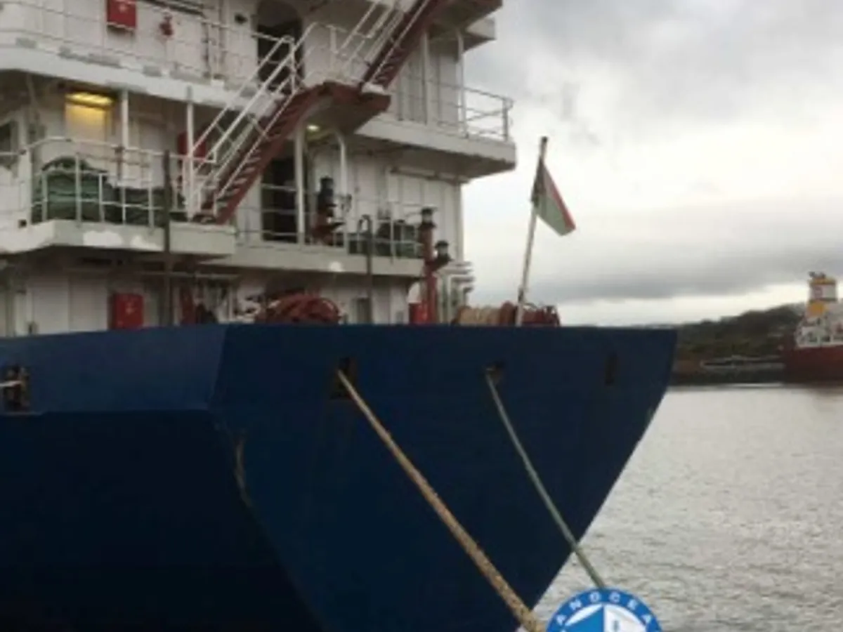Oil/Chemical tanker for sale