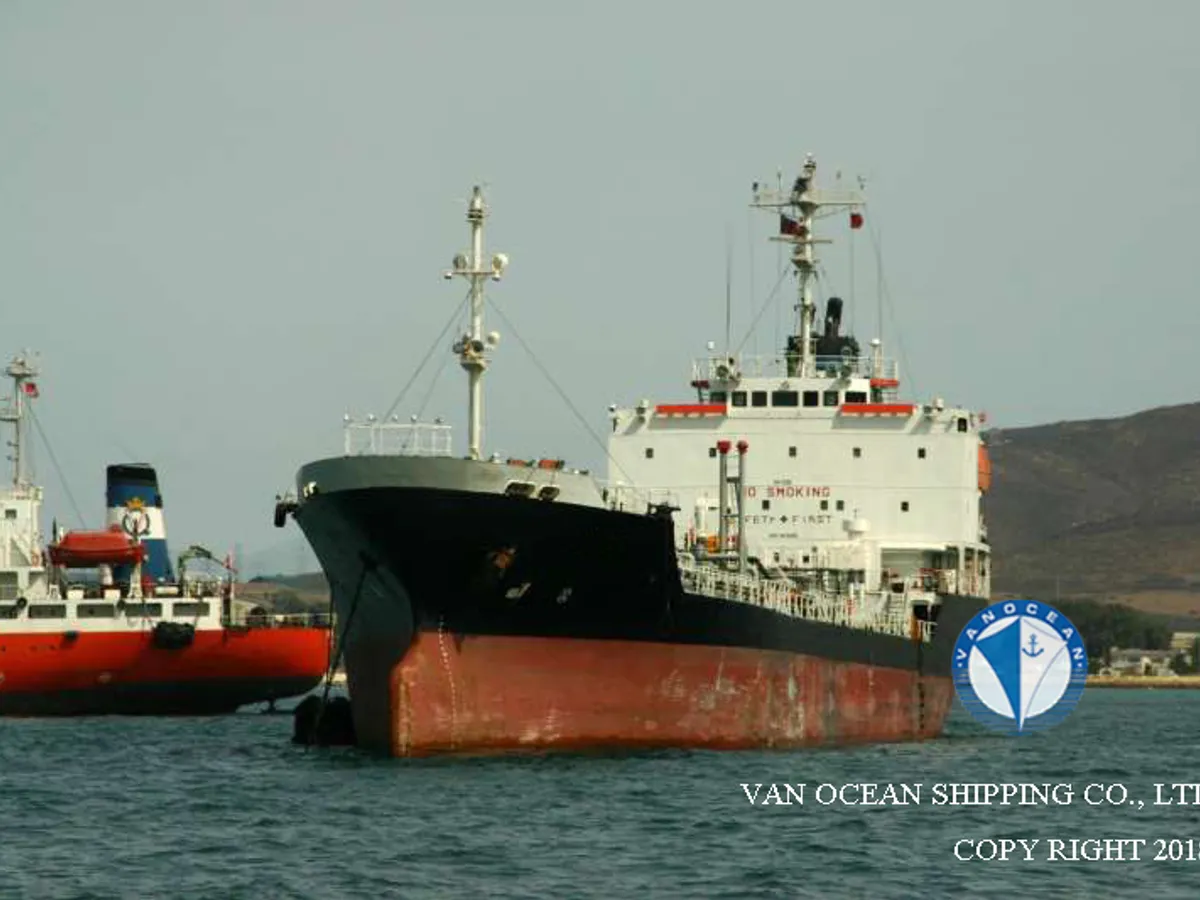 Oil/Chemical tanker for sale