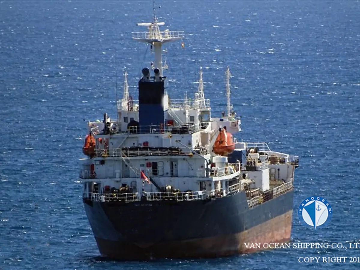 Oil/Chemical tanker for sale
