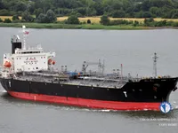 Oil/Chemical tanker for sale