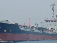 Oil/Chemical tanker for sale