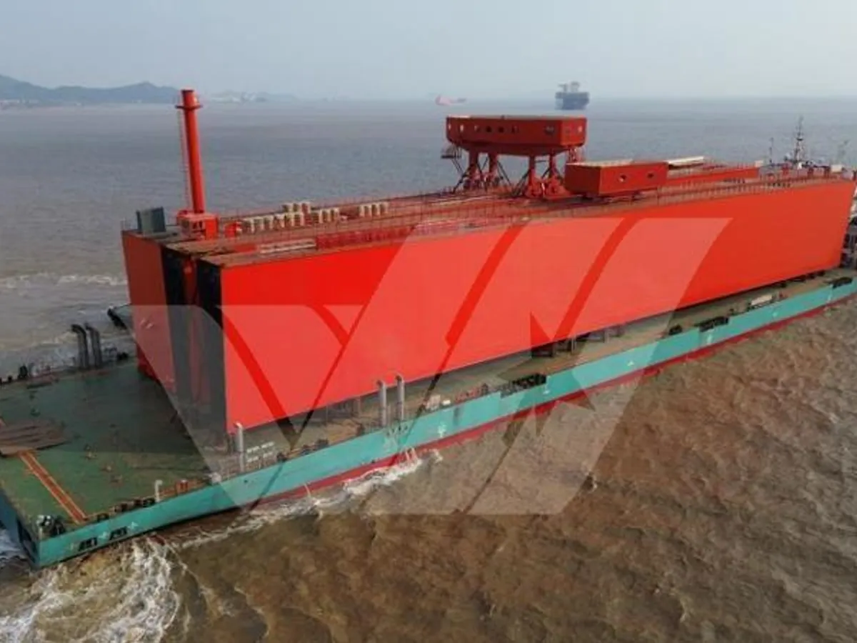 Dry cargo ship for sale