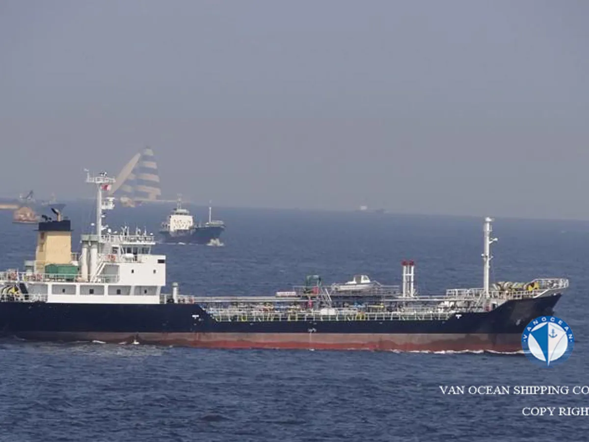 Oil/Chemical tanker for sale