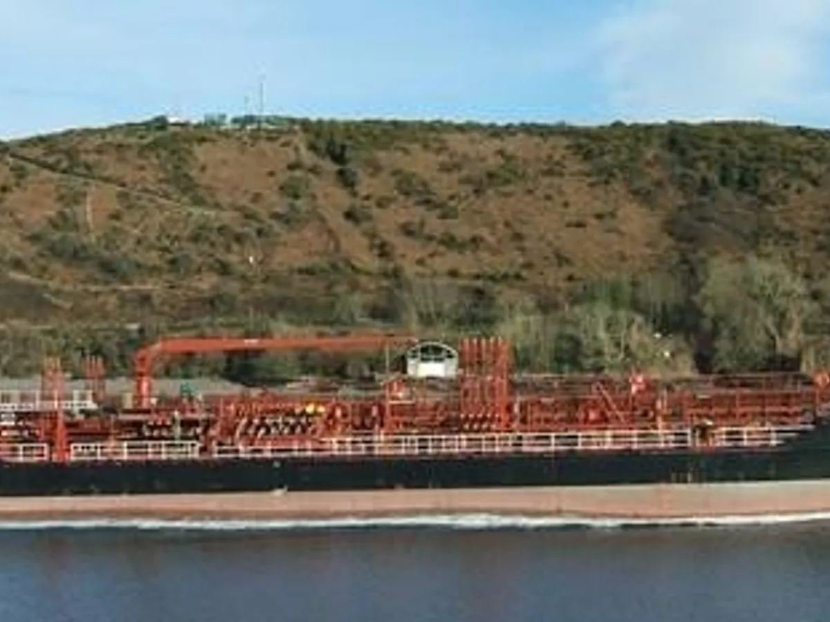 Oil/Chemical tanker for sale