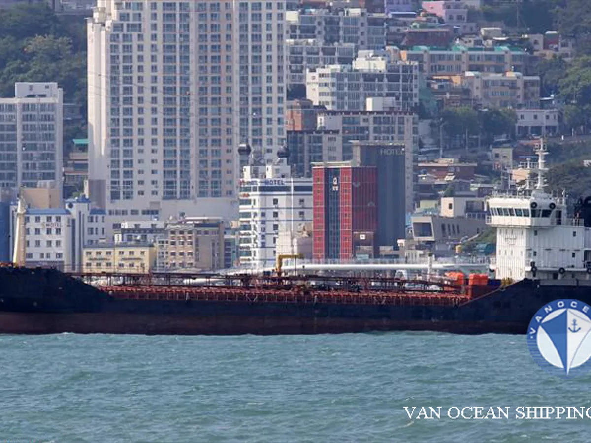 Oil/Chemical tanker for sale