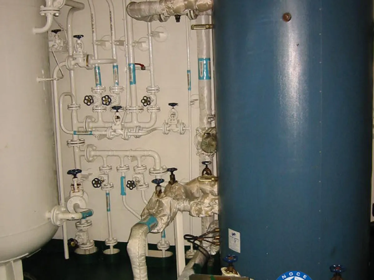 Oil/Chemical tanker for sale