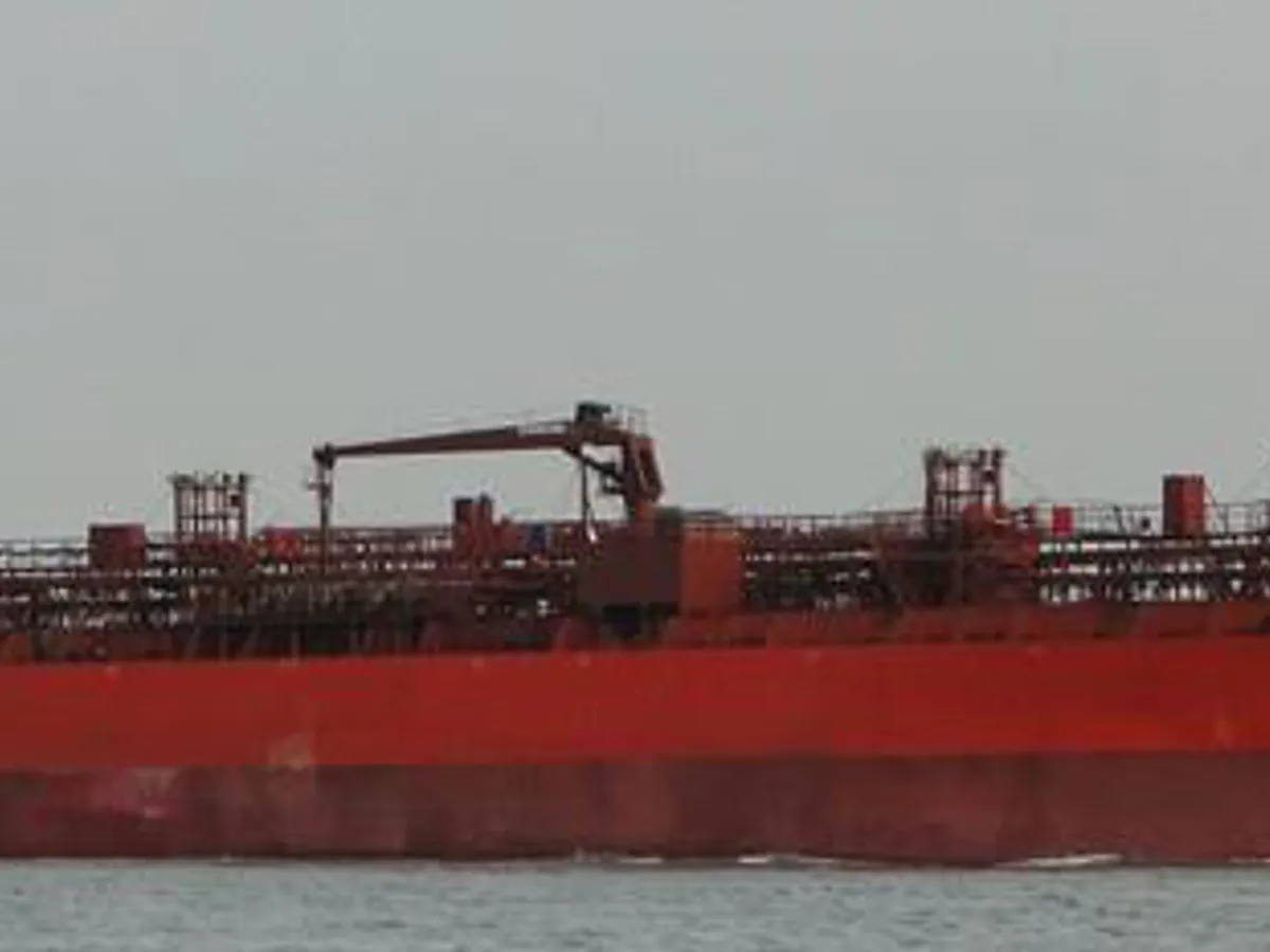 Oil/Chemical tanker for sale