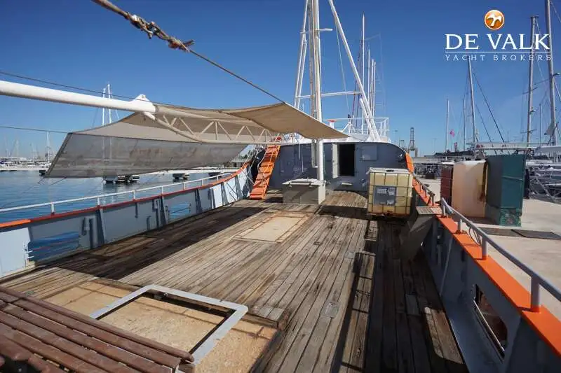 Research vessel for sale