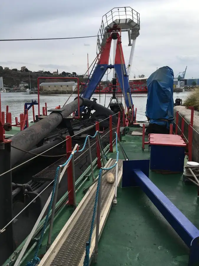 Dredger for sale