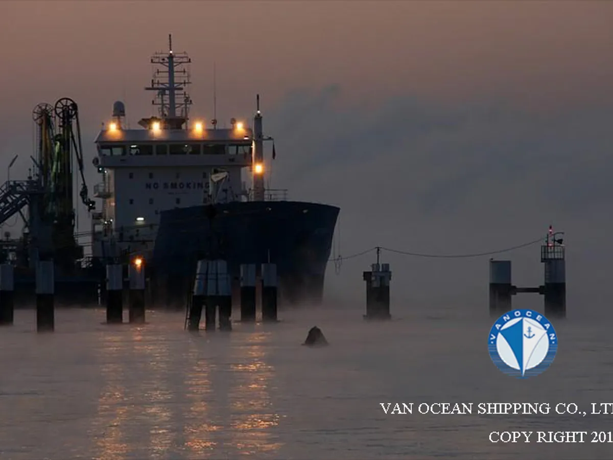 Oil/Chemical tanker for sale