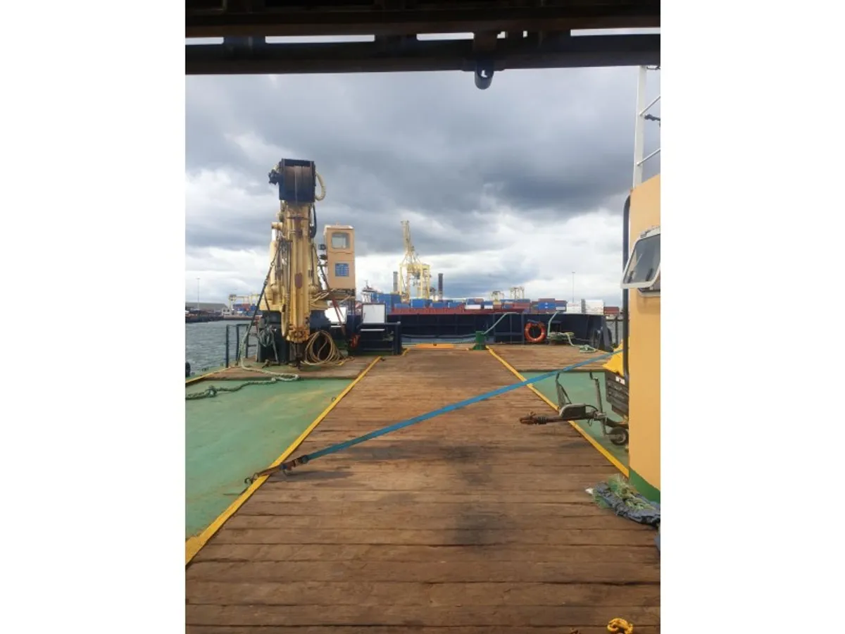 Dredger for sale
