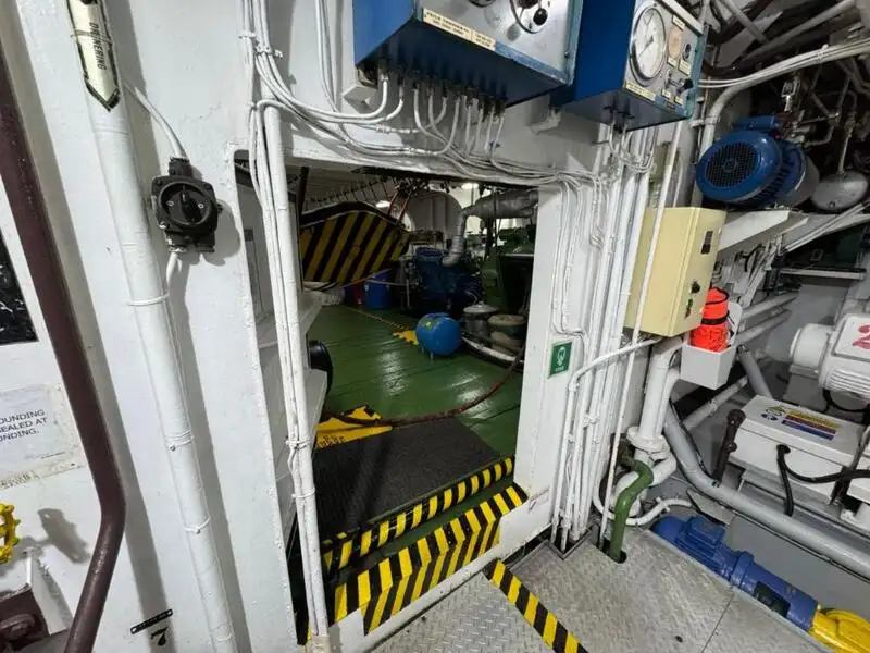 Container ship for sale