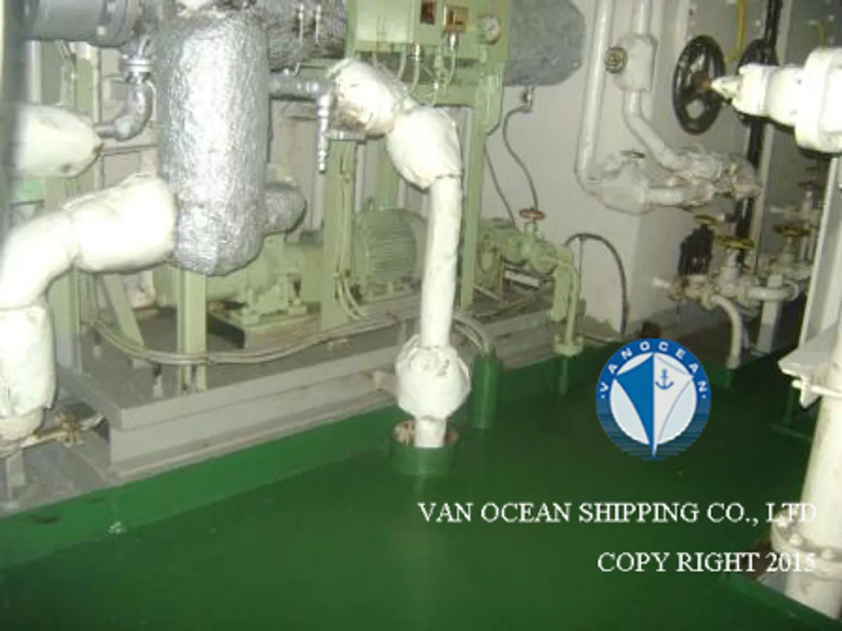 Oil/Chemical tanker for sale