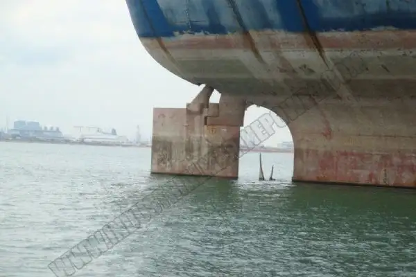Oil/Chemical tanker for sale