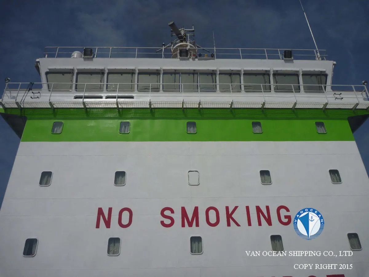 Oil/Chemical tanker for sale