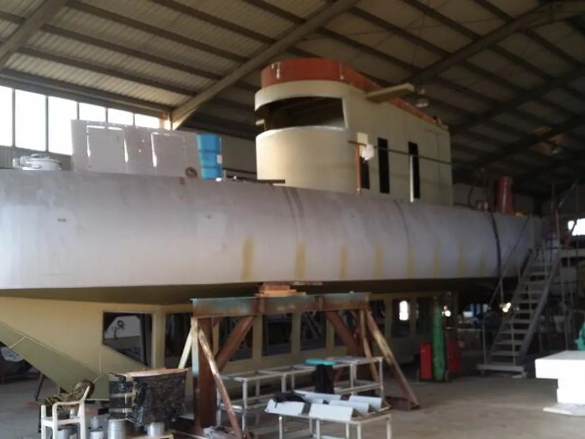Tour boat for sale