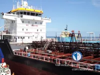 Oil/Chemical tanker for sale