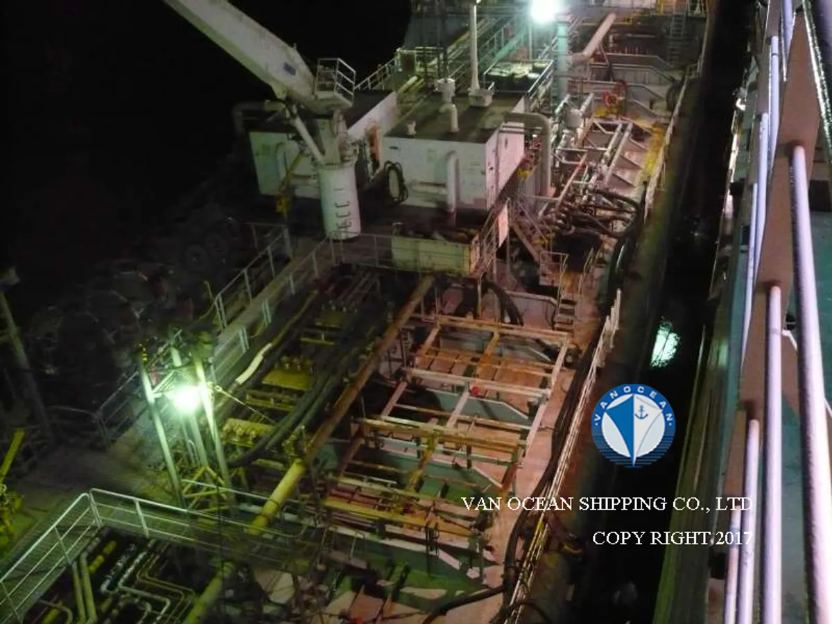Oil/Chemical tanker for sale