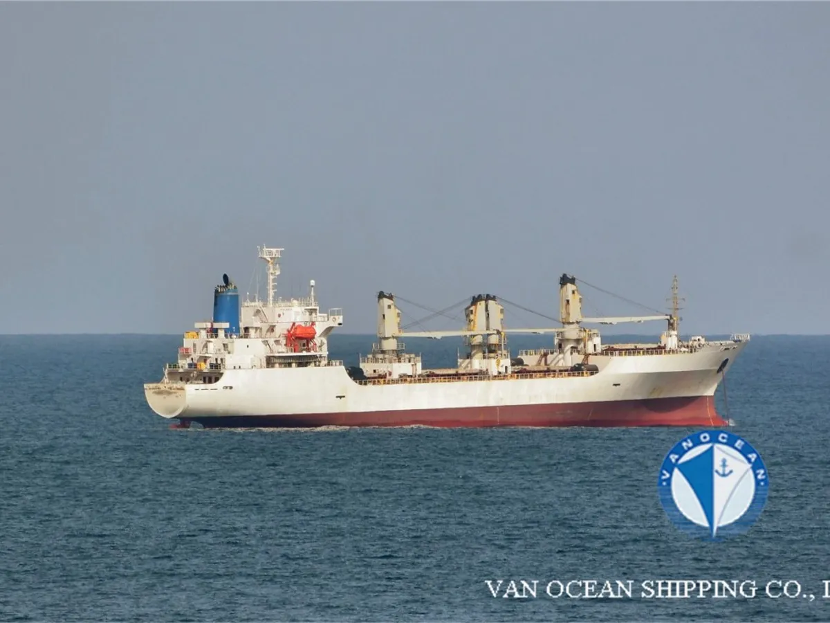 Reefer ship for sale