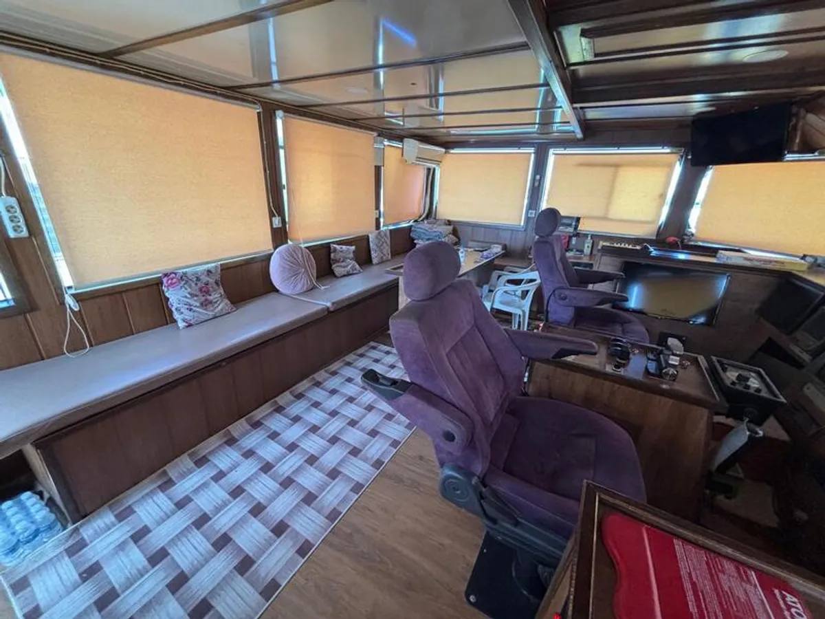 Fishing vessel for sale