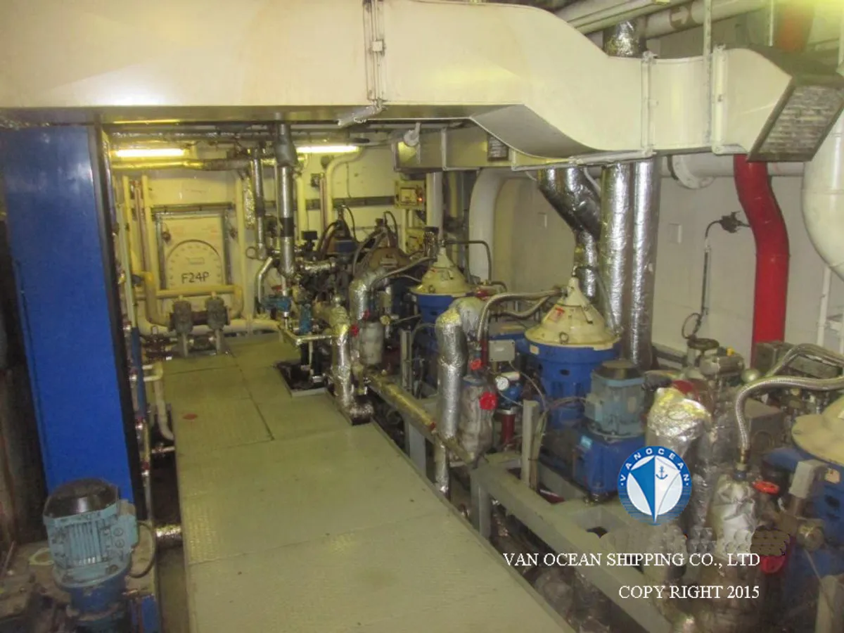 Oil/Chemical tanker for sale