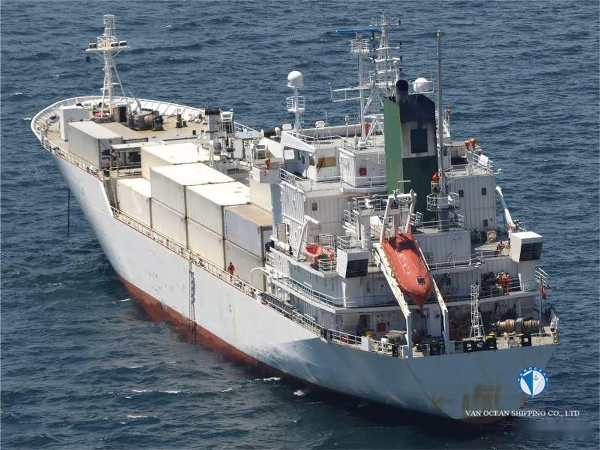 Reefer ship for sale