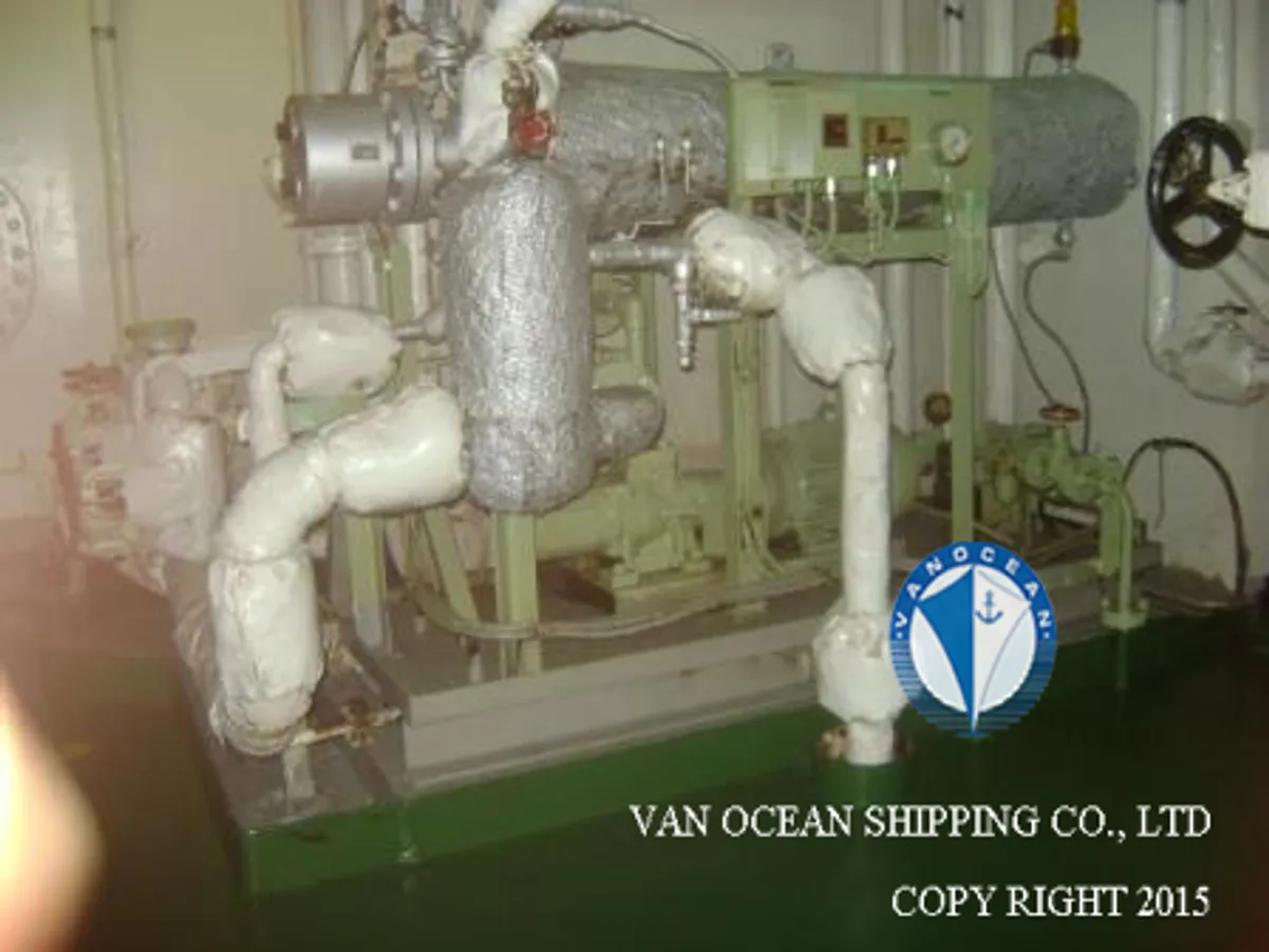 Oil/Chemical tanker for sale