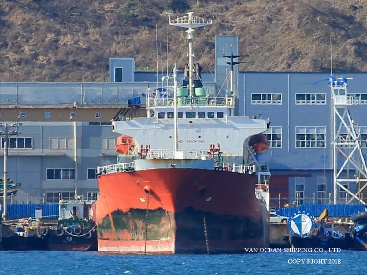 Oil/Chemical tanker for sale