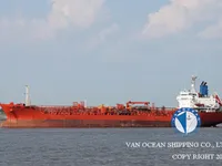 Oil/Chemical tanker for sale