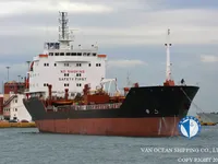 Oil/Chemical tanker for sale