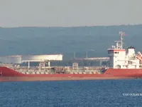 Oil/Chemical tanker for sale