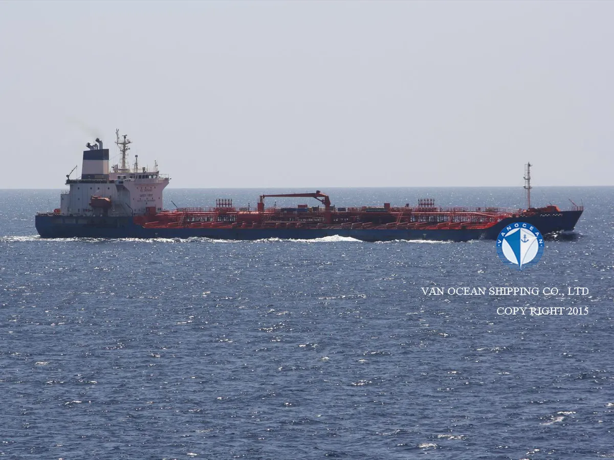 Oil/Chemical tanker for sale