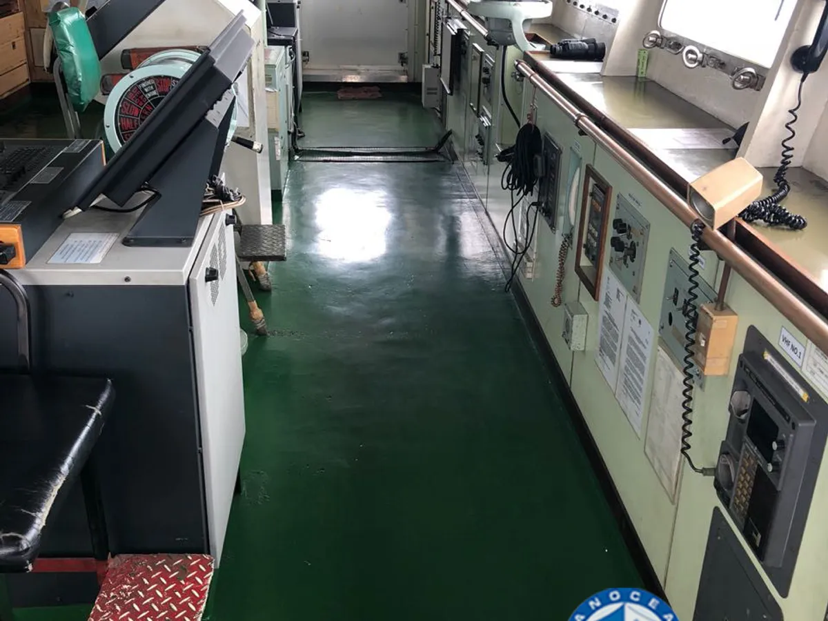 Oil/Chemical tanker for sale