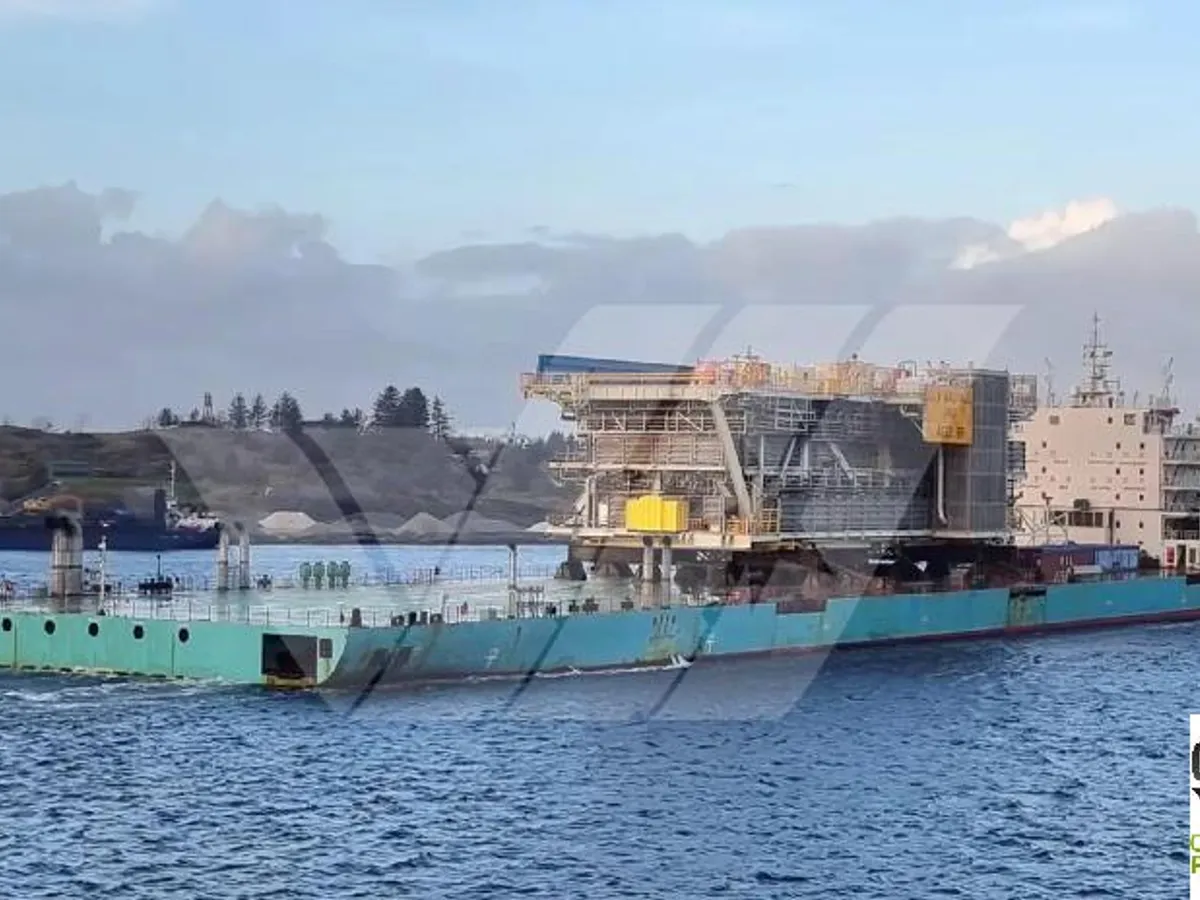 Dry cargo ship for sale