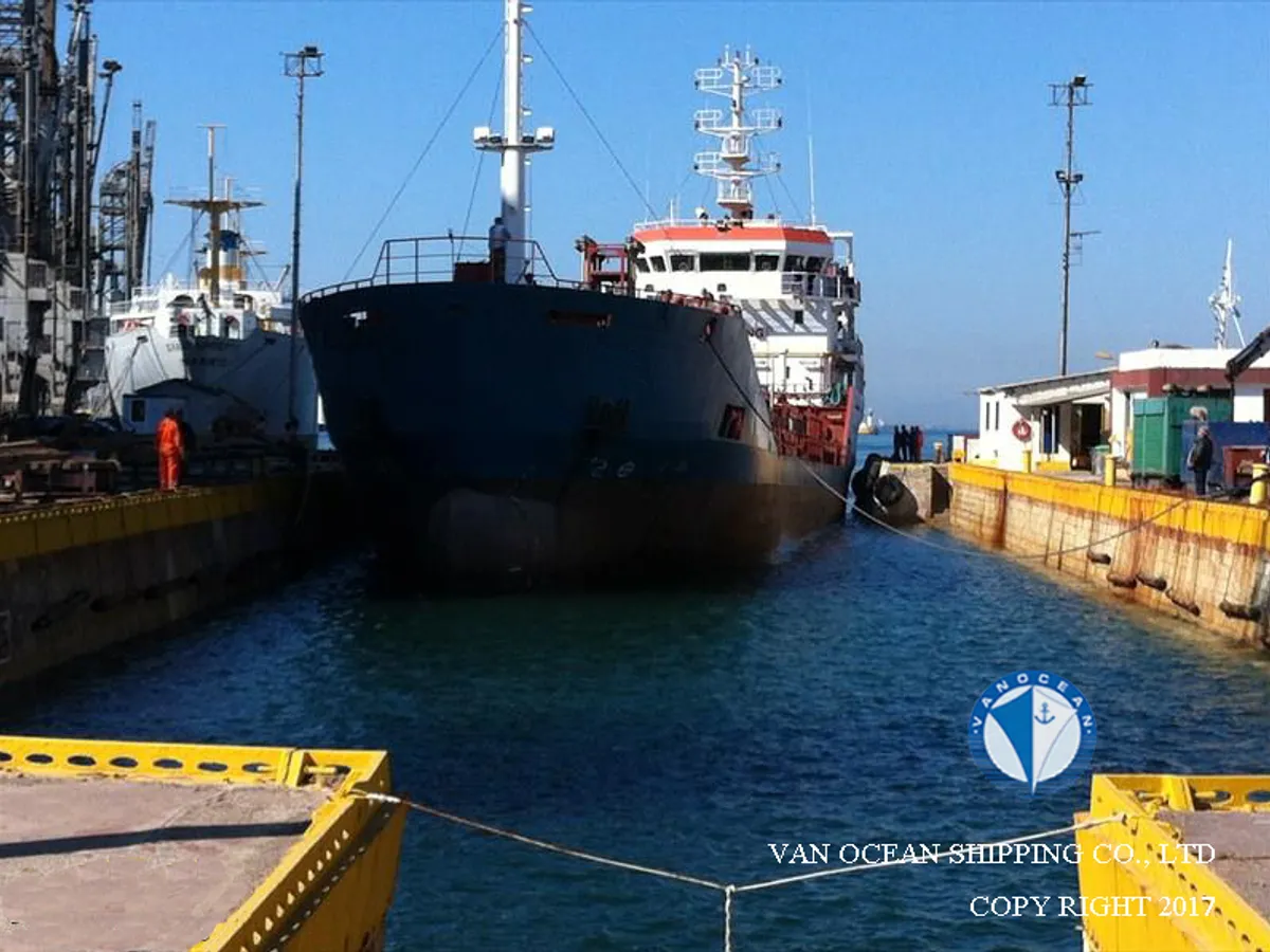 Oil/Chemical tanker for sale