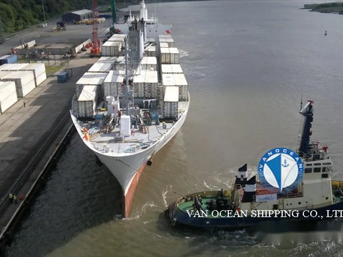 Reefer ship for sale