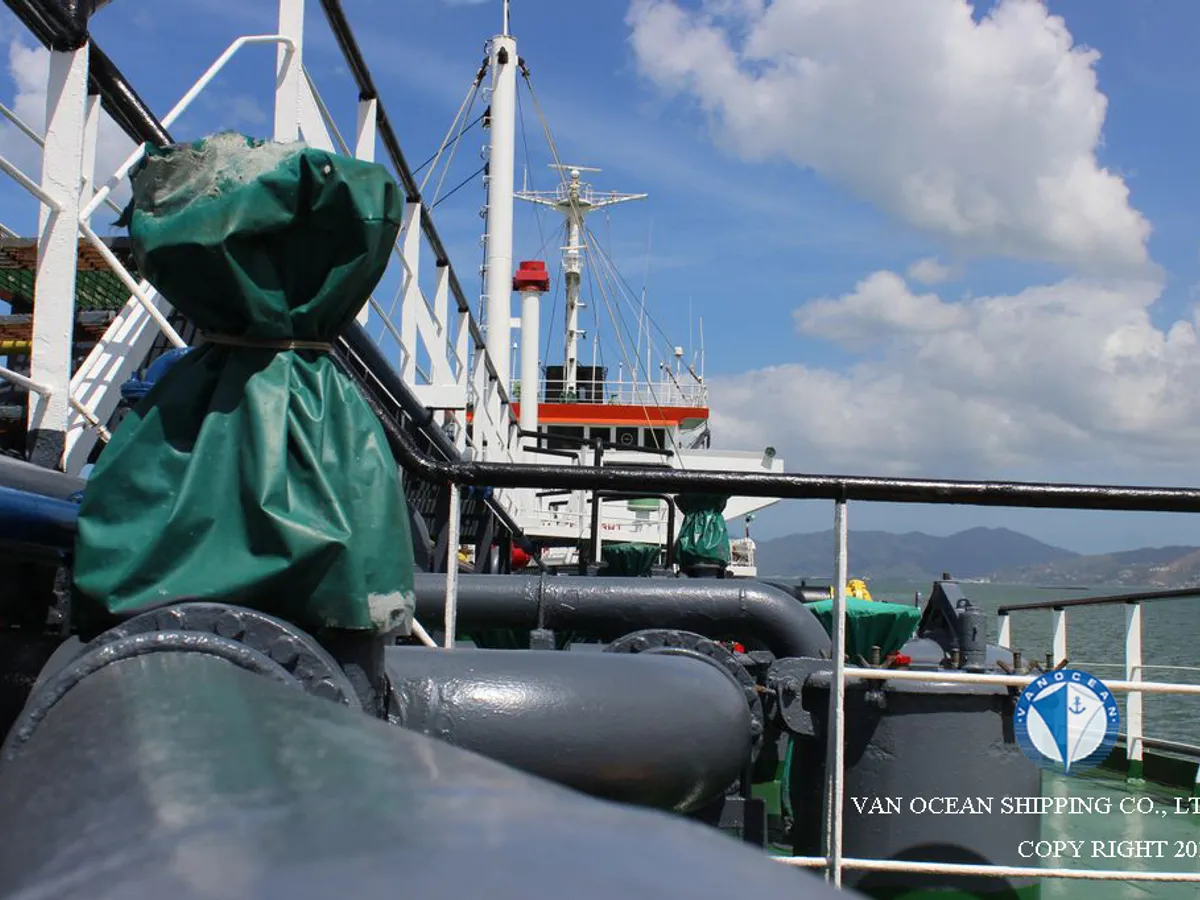 Oil/Chemical tanker for sale