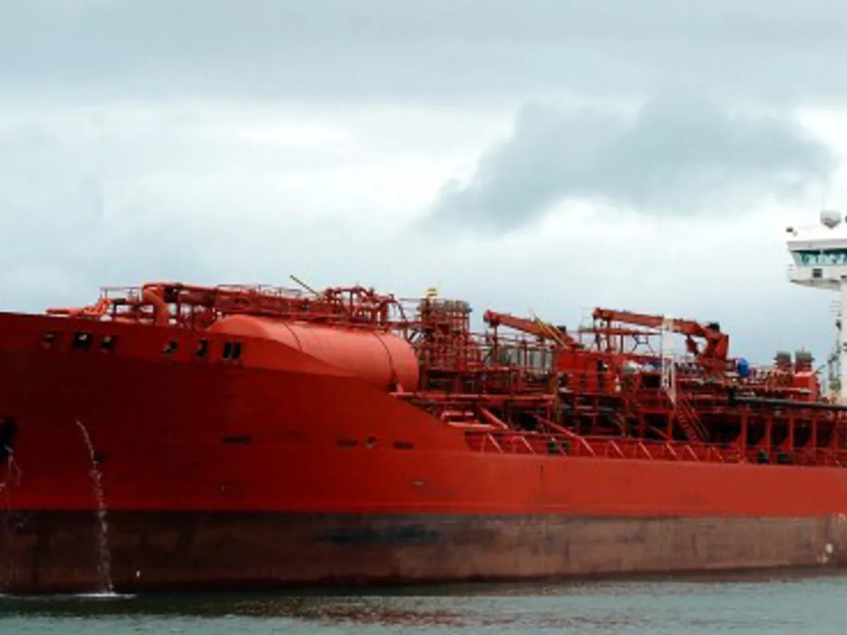 Oil/Chemical tanker for sale