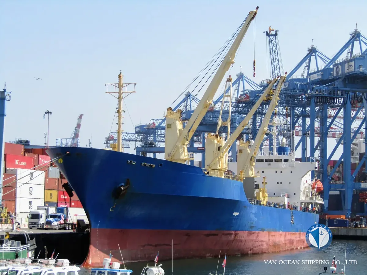 Reefer ship for sale