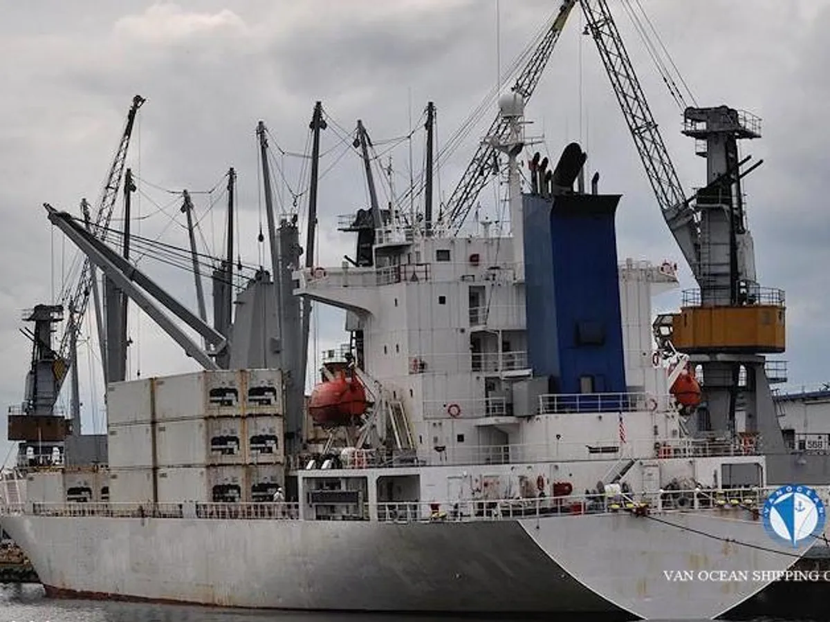 Reefer ship for sale