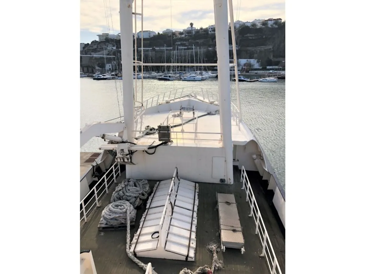 Yacht for sale