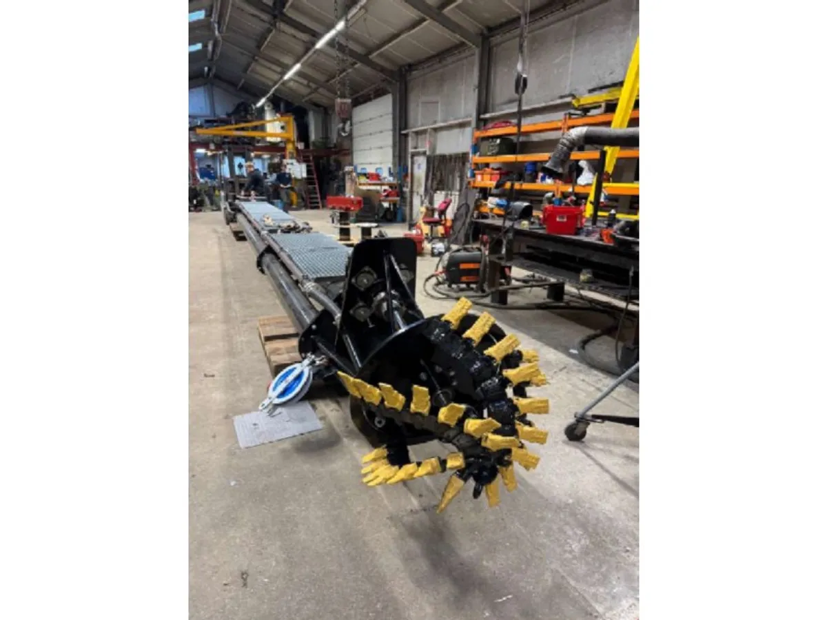 Dredger for sale