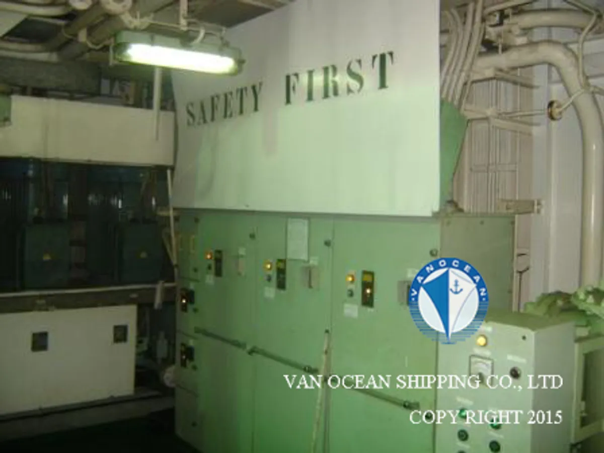 Oil/Chemical tanker for sale