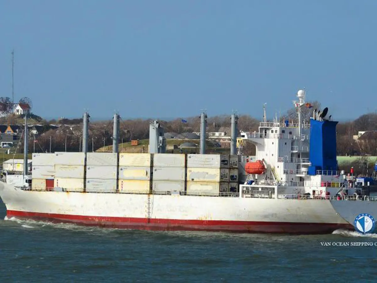 Reefer ship for sale
