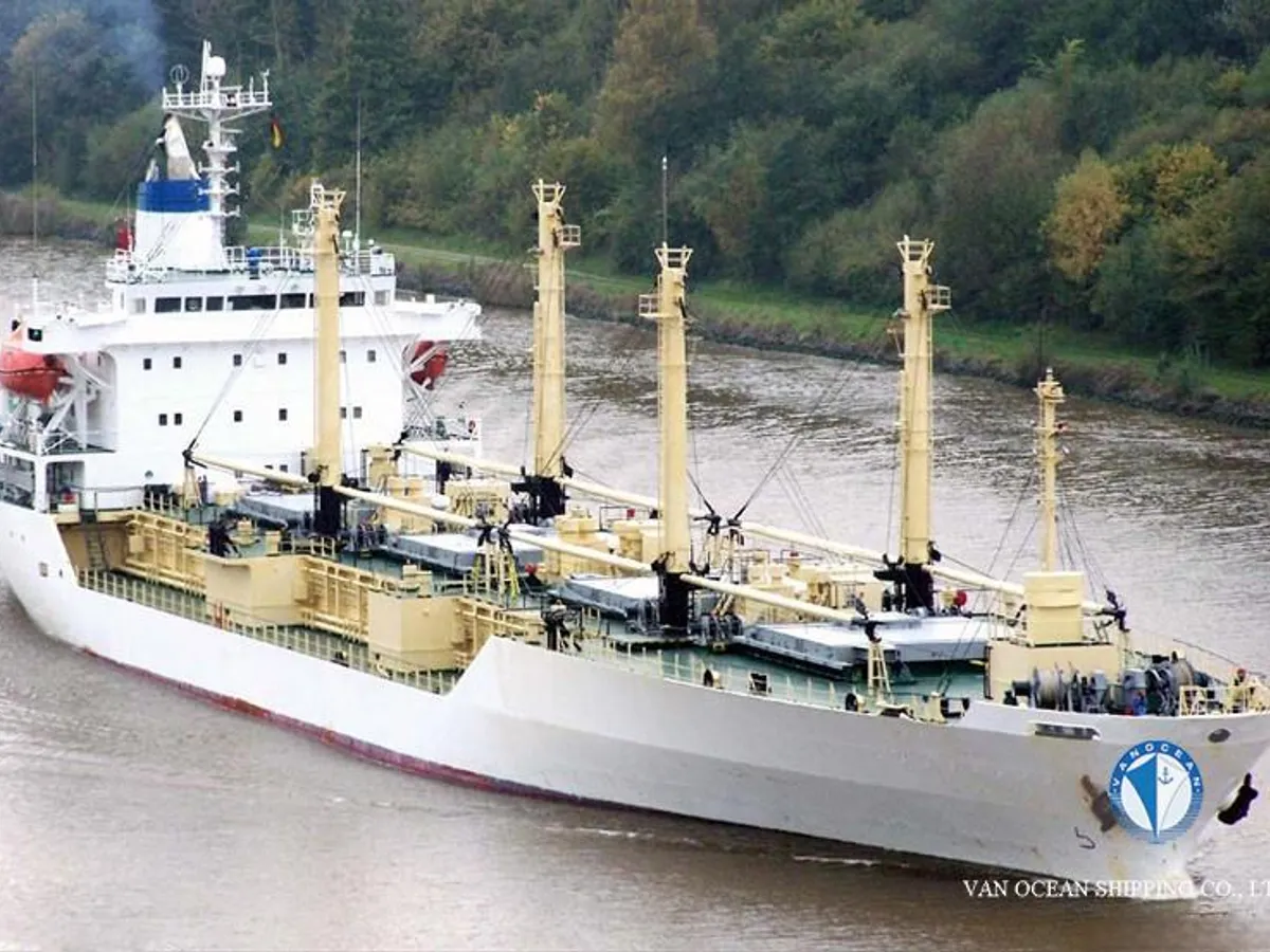 Reefer ship for sale